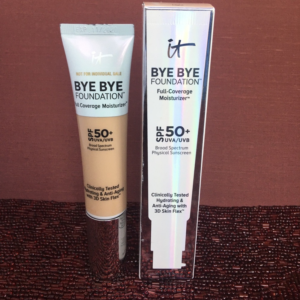 It Bye Bye Foundation Full Coverage Moisturizer